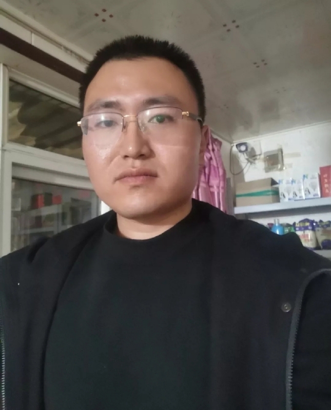 白杨的第二张照片--东港蓝颜知己交友网